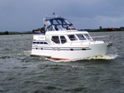 Pasadena 1050 WILMA | Yachtcharter Friesland